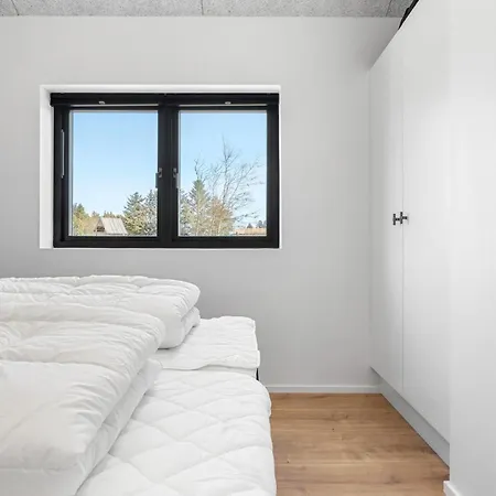 Nyaraló Stunning In With Sauna *