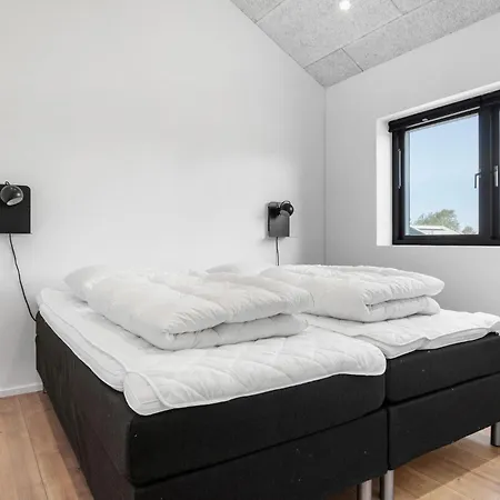 Hébergement de vacances Stunning In With Sauna Saltum